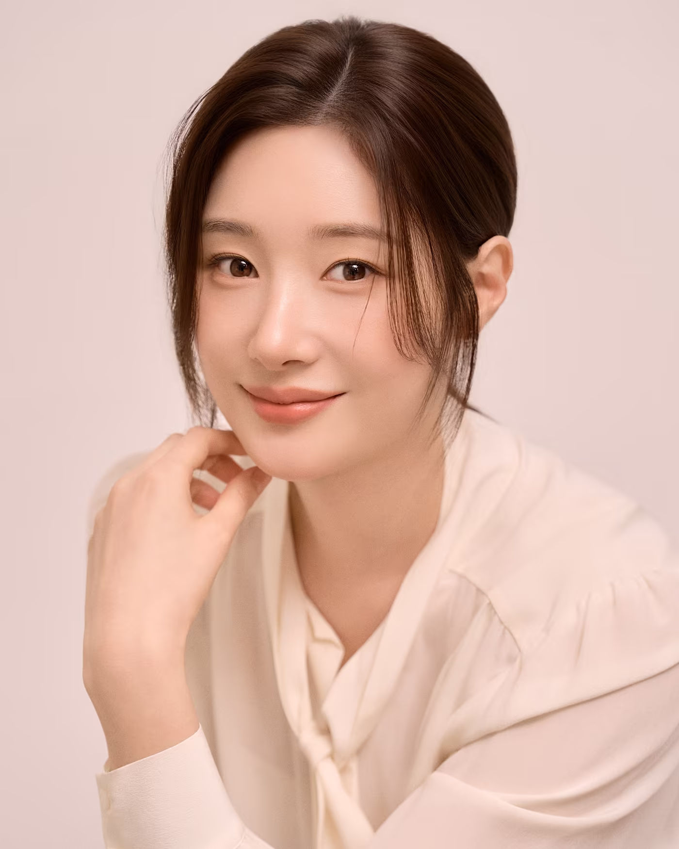 undefined 배우 프로필 사진